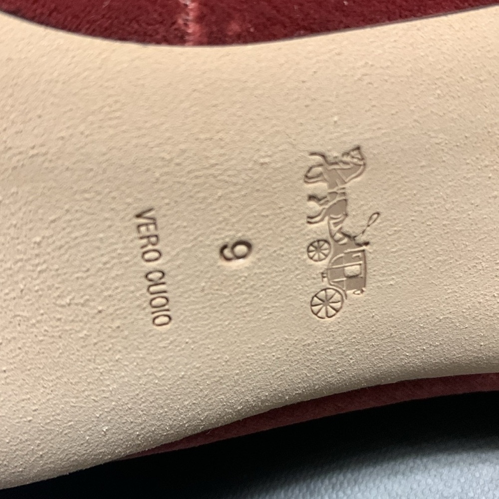 NEW COACH Skyler Vero Cupid
Velvet Cherry Pumps Size 9 Classic Formal Reception - Picture 10 of 15